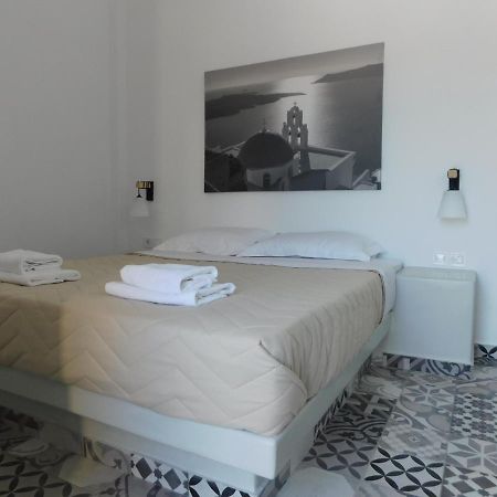Fira Exo Katikies- Urban Fira Apartamento Exterior foto