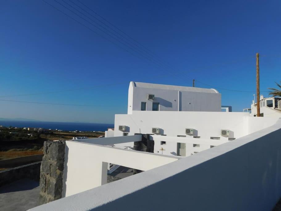 Fira Exo Katikies- Urban Fira Apartamento Exterior foto