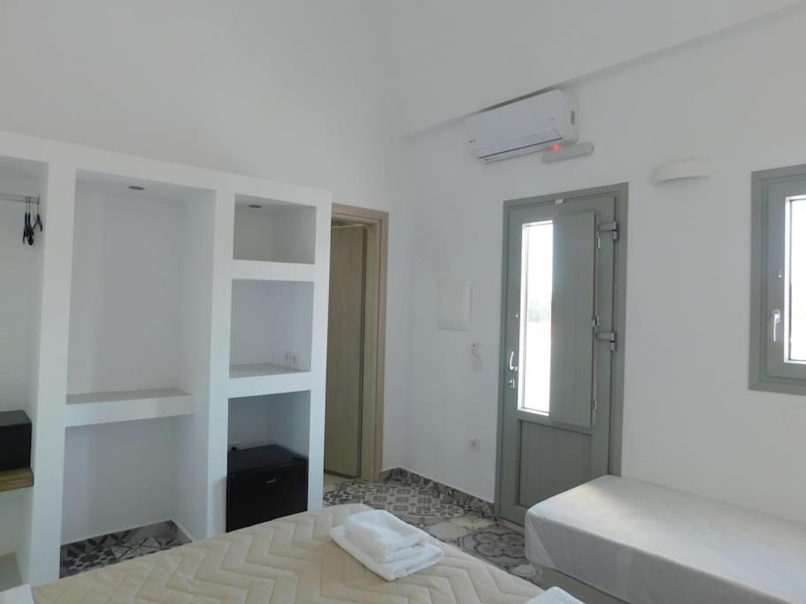 Fira Exo Katikies- Urban Fira Apartamento Exterior foto