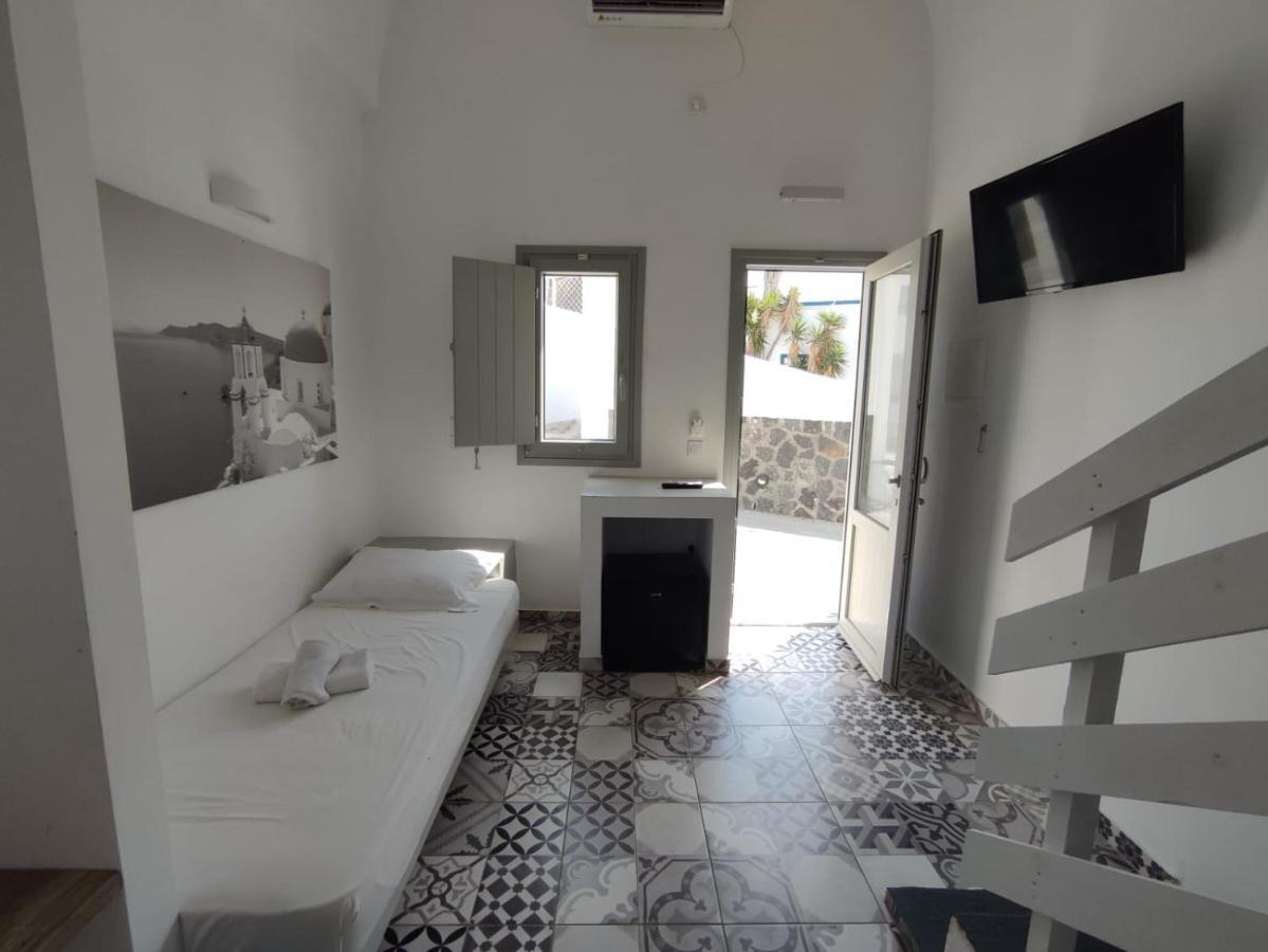 Fira Exo Katikies- Urban Fira Apartamento Exterior foto